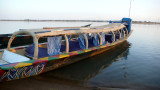 a-pirogue