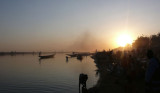end-of-the-day-on-the-river-niger